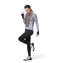 On | Women's Weather Shirt 11 On | Women's Weather Shirt -Cheap Sports Store 20300077 F onrunning weathershirt modelfront