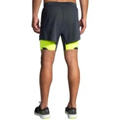 Brooks | Men's Run Visible 5" 2-in-1 Short -Cheap Sports Store 211405044 M Brooks RunVisible52 in 1Short back