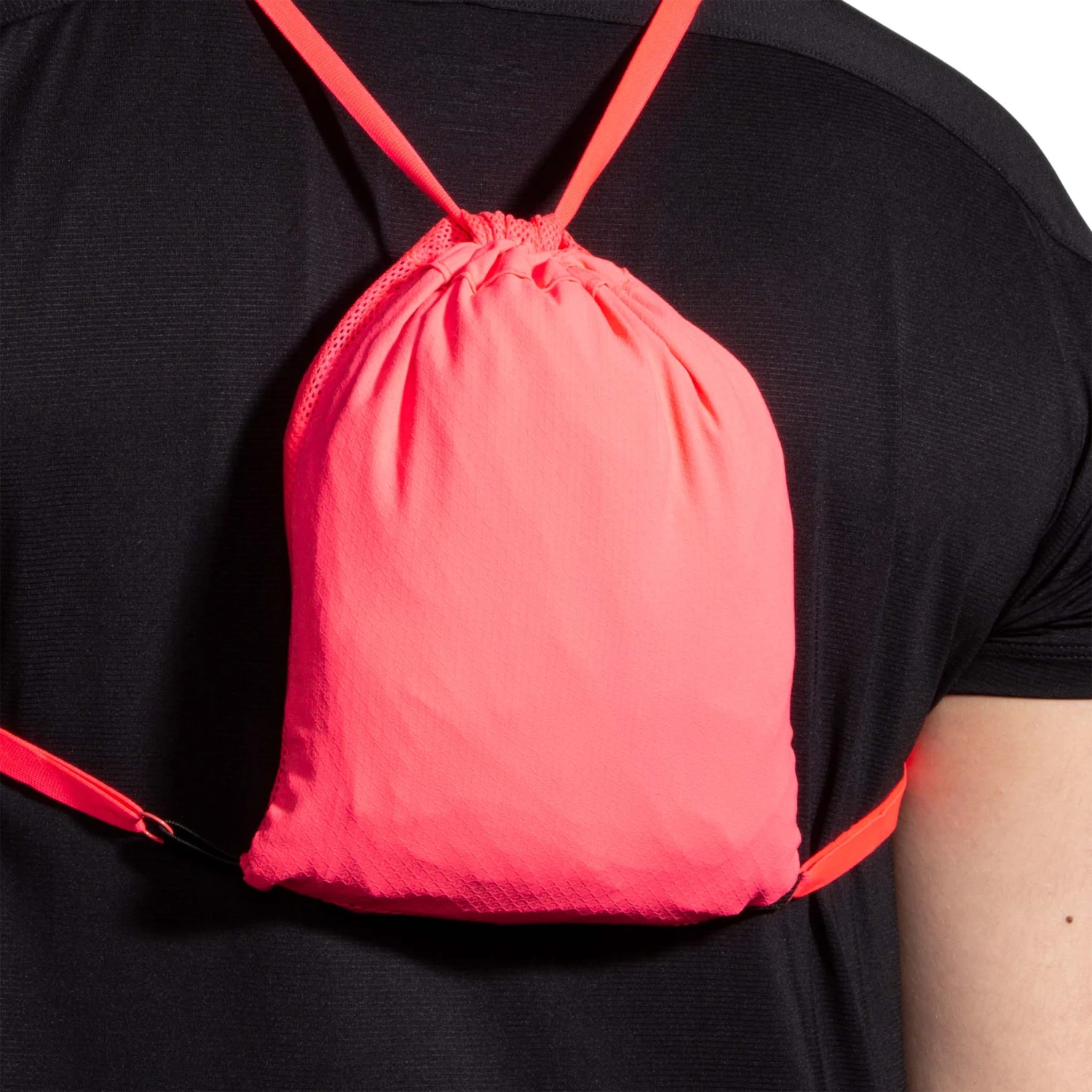 Brooks | Women's Canopy Jacket - Razzmatazz Quartz 6 Brooks | Women's Canopy Jacket - Razzmatazz Quartz - Image 4