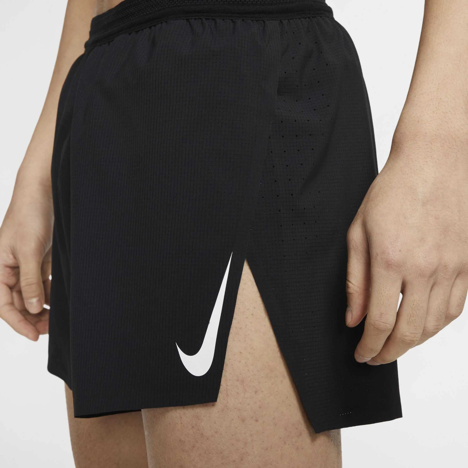 Nike | Men's Aeroswift 4 Inch Short 5 Nike | Men's Aeroswift 4 Inch Short - Image 3