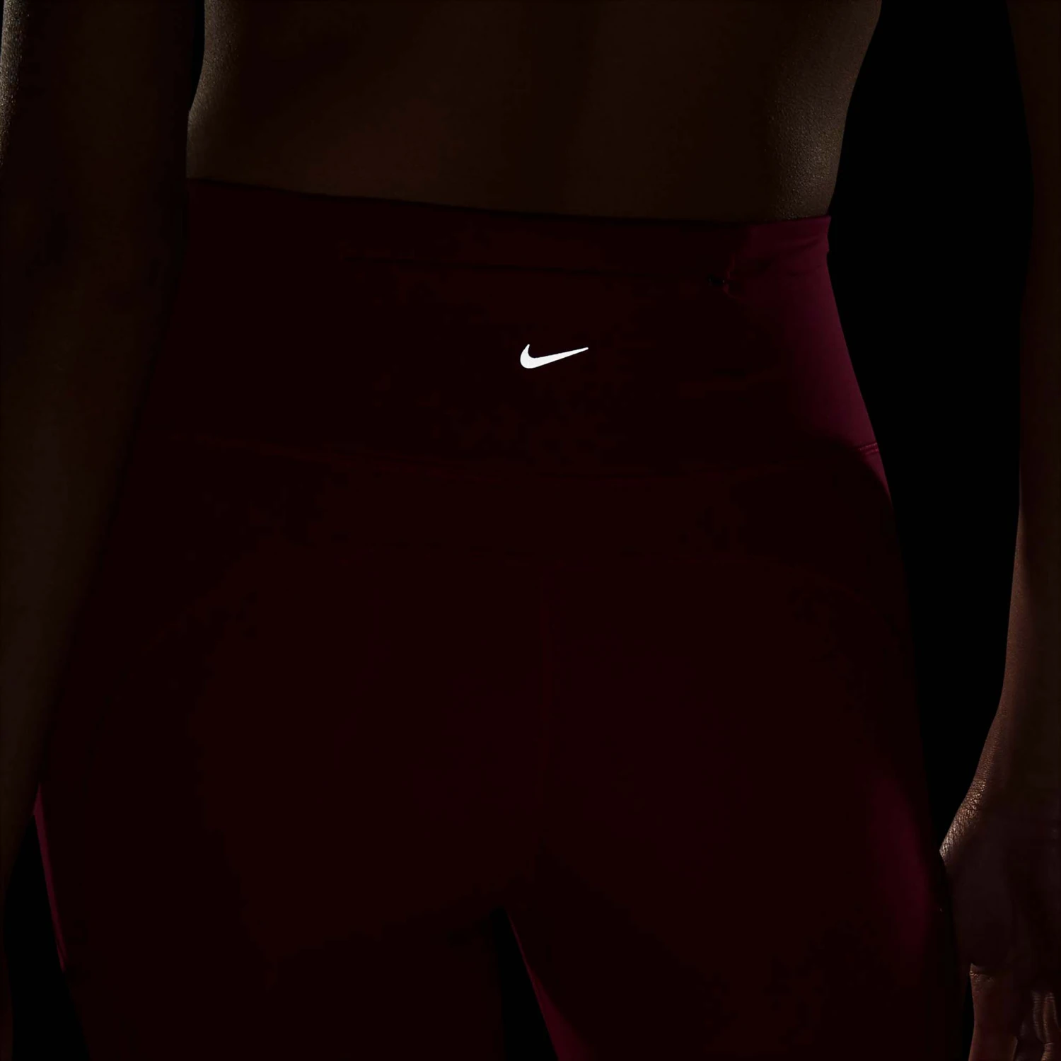 Nike | Women's Epic Luxe Tight 12 Nike | Women's Epic Luxe Tight - Image 10