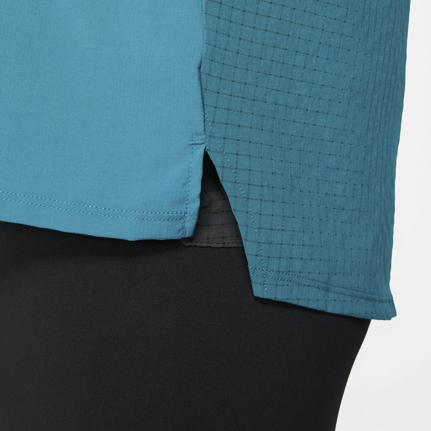 Nike | Men's Dri-Fit Trail Rise 365 SS 9 Nike | Men's Dri-Fit Trail Rise 365 SS - Image 7