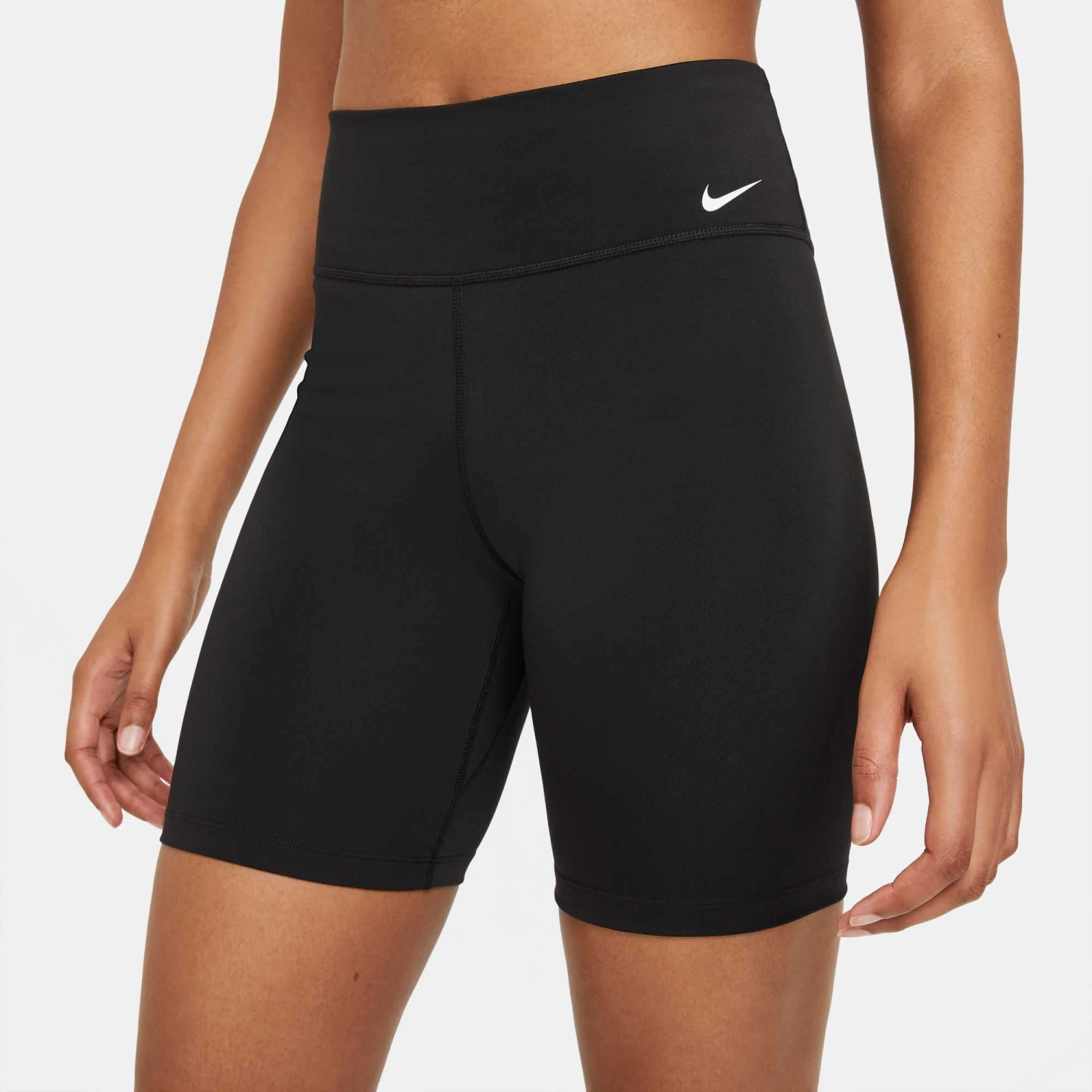 Nike | Women's One Dri-Fit MR 7 Inch Short 3 Nike | Women's One Dri-Fit MR 7 Inch Short