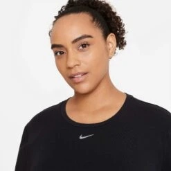 Nike | Women's Dri-FIT ONE Standard Fit Short-Sleeve Top (Plus Size) 9 Nike | Women's Dri-FIT ONE Standard Fit Short-Sleeve Top (Plus Size) -Cheap Sports Store DD0618 010 W Nike OneLuxeDFSSSTDTop neck 6b1c2b4c bd5d 40fd aab1 a8bd7ec708b6