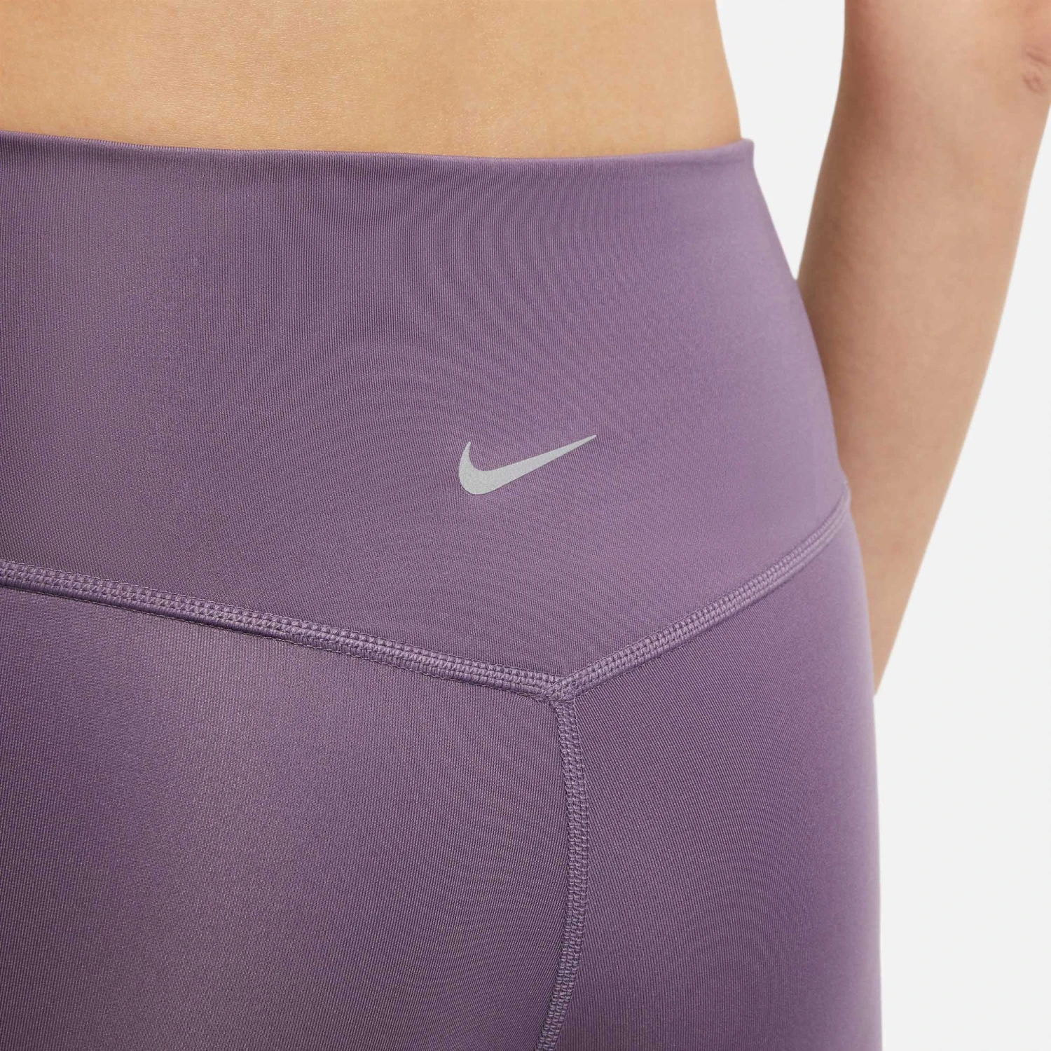 Nike | Women's Dri-Fit Swoosh Run 7/8 Tight 8 Nike | Women's Dri-Fit Swoosh Run 7/8 Tight - Image 6