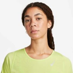 Nike | Women's Dri-FIT Race Short-Sleeve Running Top - LT Lemon Twist -Cheap Sports Store DD5927 736 W Nike DFRaceTopSS neck