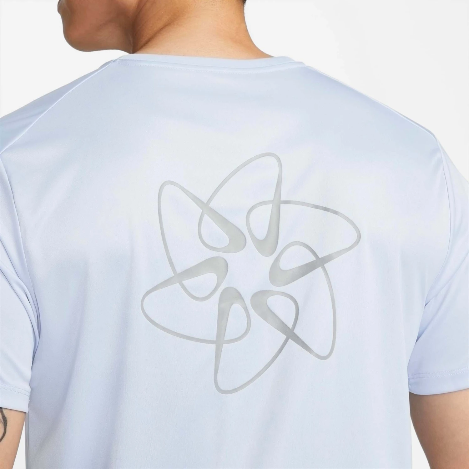 Nike | Men's DF UV Run Division Miler GX SS 6 Nike | Men's DF UV Run Division Miler GX SS - Image 4