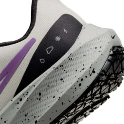 Nike | Women's Air Zoom Pegasus 39 Shield Running Shoes - Light Bone -Cheap Sports Store DO7626 003 W Nike Pegasus39Shield heel