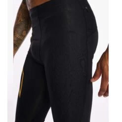 2XU | Men's Light Speed Compression Tight - Black 8 2XU | Men's Light Speed Compression Tight - Black -Cheap Sports Store MA5305bBLKTUF M 2XU LightSpeedCompressionTight frontonbody