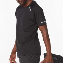 2XU | Men's Aero Tee - Black 9 2XU | Men's Aero Tee - Black -Cheap Sports Store MR6557ablksrf M aerotee modelstretch