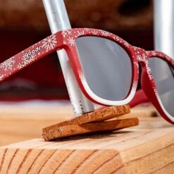 Goodr | OGS Originals Happy Festivus, Ya Filthy Animals Sunglasses 8 Goodr | OGS Originals Happy Festivus, Ya Filthy Animals Sunglasses -Cheap Sports Store festivus front2